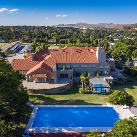 Hotel Provincial Sierra de la Ventana Exterior photo